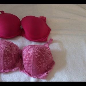 Victoria Secret bras pink